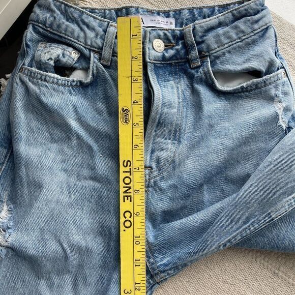 Zara Ripped Distressed High Rise Button Fly Straight Fit Mom Jeans Size: 0/24 - Picture 6 of 8